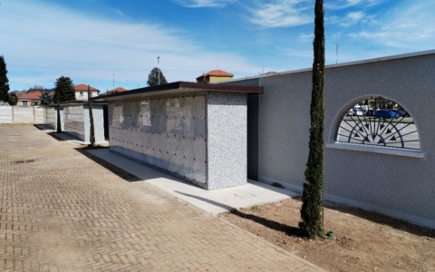 Al cimitero comunale di Sedriano, interventi di manutenzione e nuove strutture