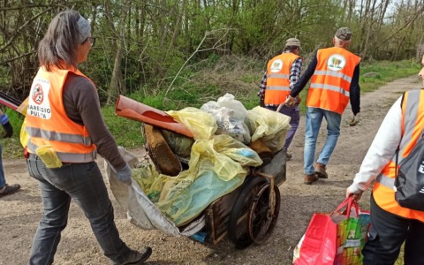 Fontanili ripuliti dai volontari: un impegno collettivo