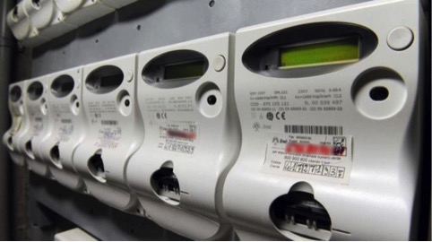 Guasto alla rete elettrica lascia senza corrente migliaia di cittadini