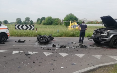 Incidente mortale sulla Sp526: motociclista in condizioni critiche al Niguarda