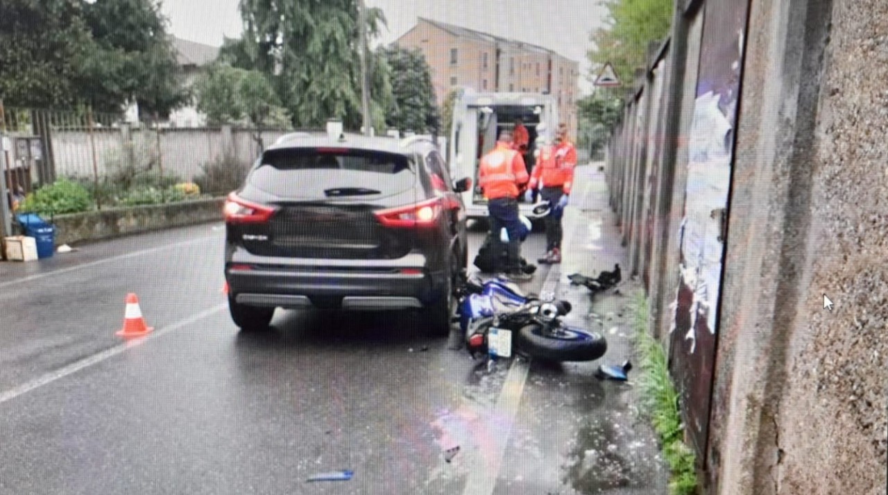 Incidente motociclistico: 17enne al Fornaroli