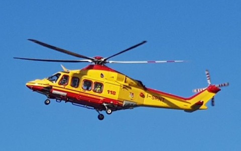 Incidente stradale a Morimondo: giovane elitrasportato