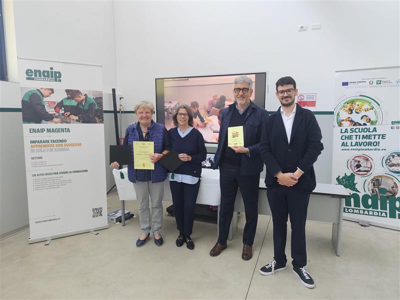 Patentino Nonni Smartphone: successo per la seconda edizione