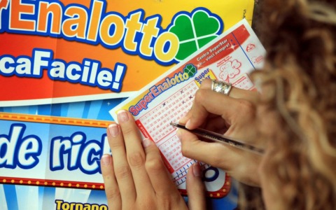 SuperEnalotto: a Abbiategrasso vinto un 5 da oltre 30mila euro
