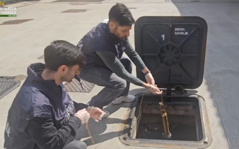 Fiamme Gialle sequestrano 20mila litri di gasolio alterato ad Abbiategrasso