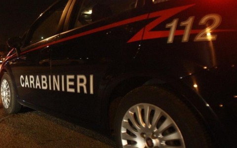 Due arresti dopo l’aggressione di un carabiniere donna