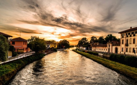 Il weekend della Festa nel Borgo: musica, street food e spettacoli a Cassinetta di Lugagnano