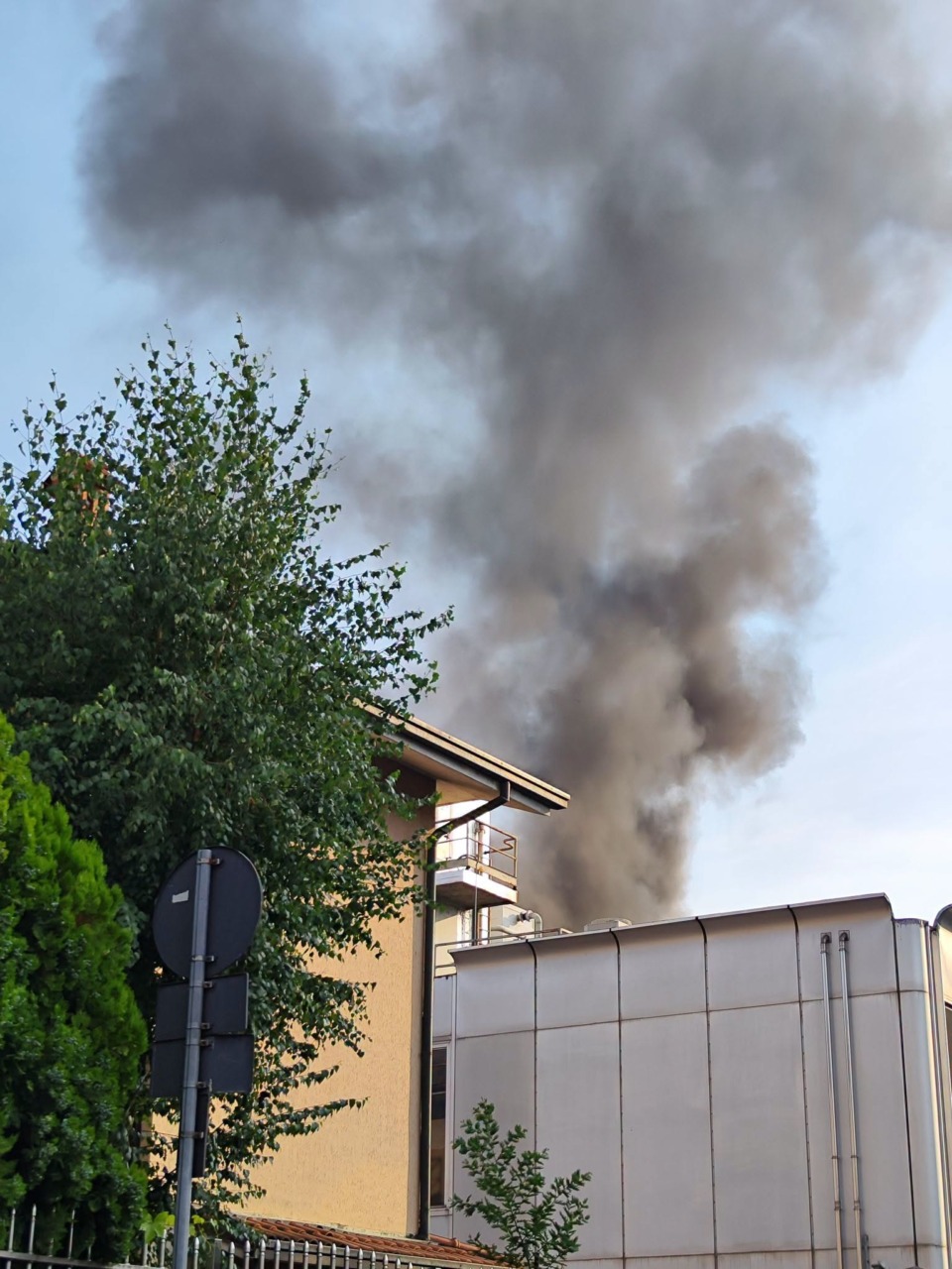 Incendio alla Milesi: nessun ferito e sicurezza ripristinata