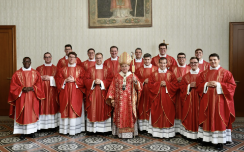 L’Arcivescovo Delpini ordina 12 nuovi sacerdoti a Milano