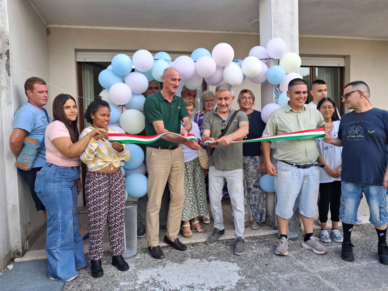 Inaugurati nuovi appartamenti per l’autonomia abitativa a Abbiategrasso