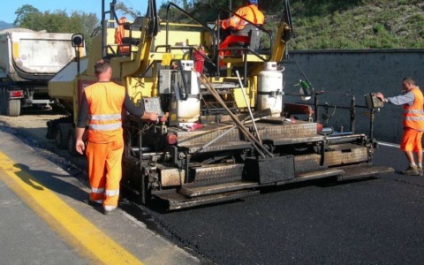 Iniziati i lavori di manutenzione stradale ad Abbiategrasso